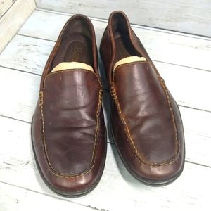 Born Men's 8M Brown Handcrafted Leather SlipOn Loafers